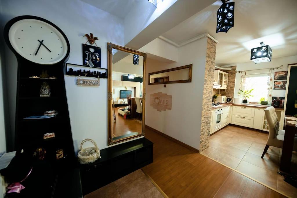Apartament Lux Crialy - 75 M2 - Free Parking Timisoara Exterior photo